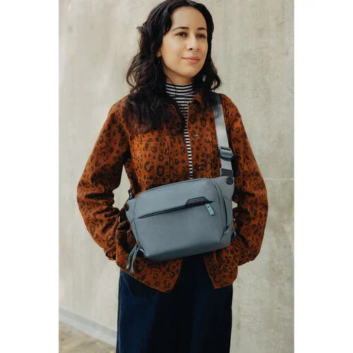 Peak Design Everyday Sling v3 (Ocean, 3L) at PROCAM | procam.com