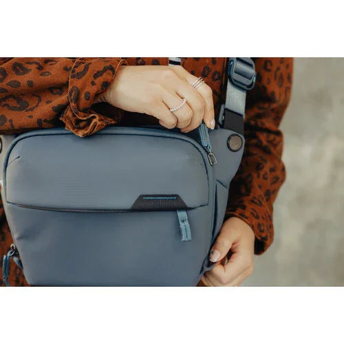 Peak Design Everyday Sling v3 (Ocean, 3L) at PROCAM | procam.com