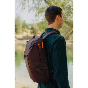 Peak Design Everyday Backpack v3 (20L, Eclipse) at PROCAM | procam.com