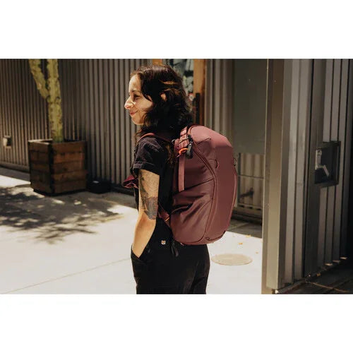 Peak Design Everyday Backpack Zip v3 (15L, Eclipse) at PROCAM | procam.com