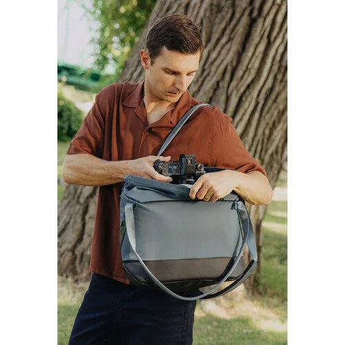 Peak Design Everyday Tote v3 (15L, Ocean) at PROCAM | procam.com