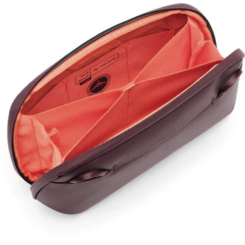 Peak Design Tech Small Pouch v3 (Eclipse) at PROCAM | procam.com