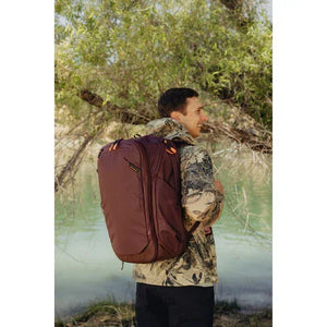 Peak Design Travel Backpack v3 (45L, Eclipse) at PROCAM | procam.com