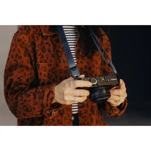 Peak Design Leash Camera Strap (Ocean) at PROCAM | procam.com