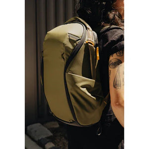 Peak Design Everyday Backpack Zip v3 (15L, Kelp) at PROCAM | procam.com