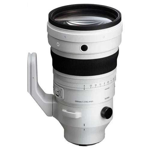 Sigma 200mm f/2 DG OS Sports Lens for L-Mount at PROCAM | procam.com