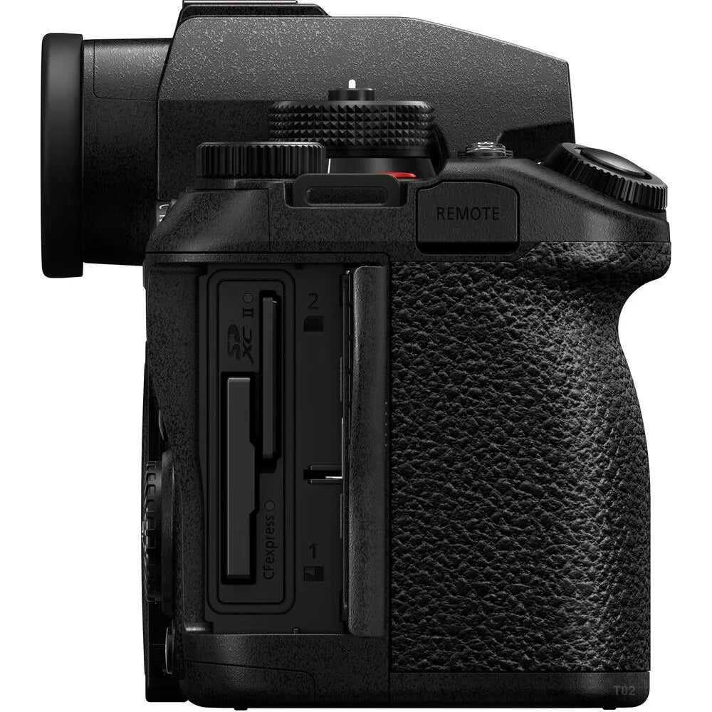 Panasonic Lumix S1R II Mirrorless Camera with 24-60mm f/2.8 Lens at PROCAM | procam.com