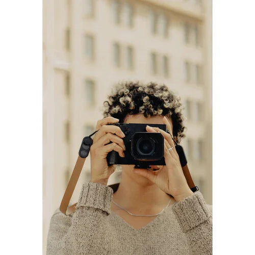 Peak Design Form Leather Camera Strap (Tan) at PROCAM | procam.com