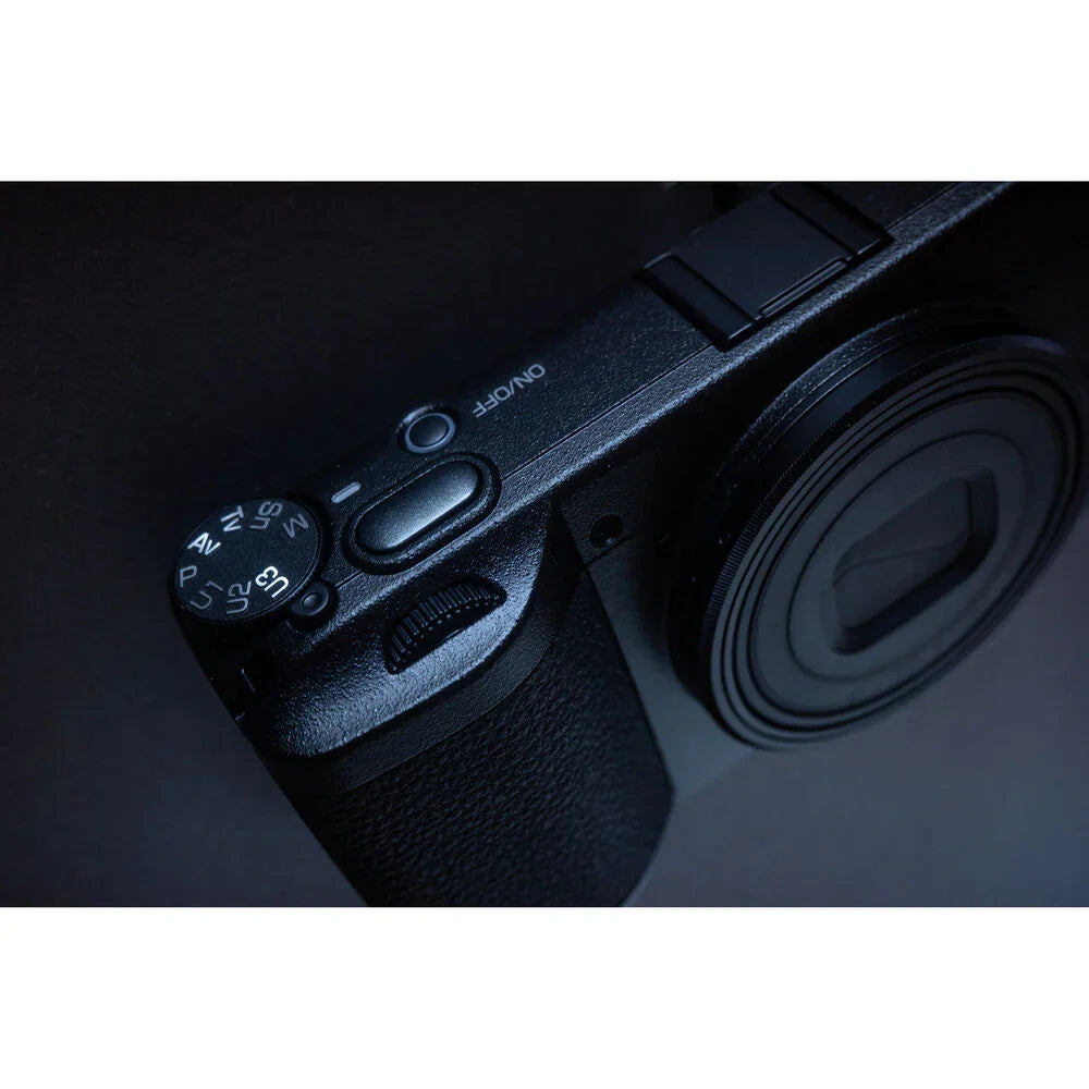 Ricoh GR IV HDF Digital Camera at PROCAM | procam.com