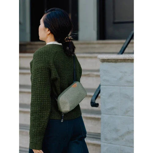 Peak Design Tech Small Pouch (Sage) at PROCAM | procam.com