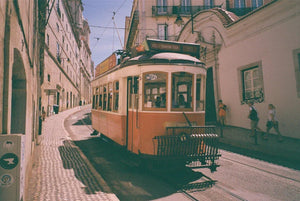 dubblefilm BUBBLEGUM 400 Color Film (35mm Roll Film, 36 Exposures) at PROCAM | procam.com