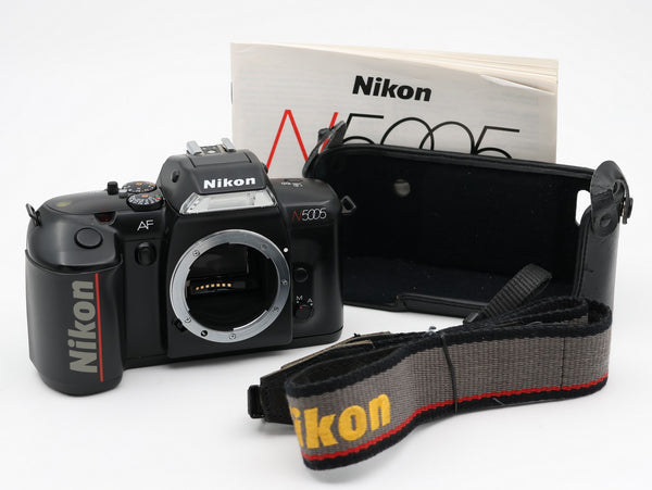 * USED * Nikon N5005 35mm SLR Film Camera Body Only with Half Case