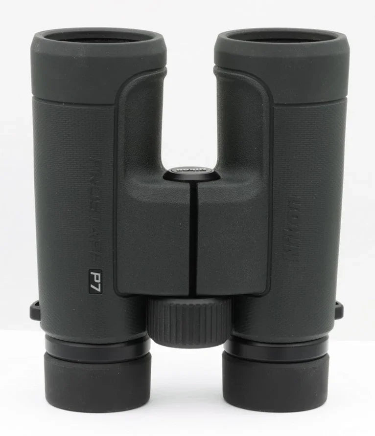 * DEMO * Nikon PROSTAFF P7 10x42 Binoculars at PROCAM | procam.com
