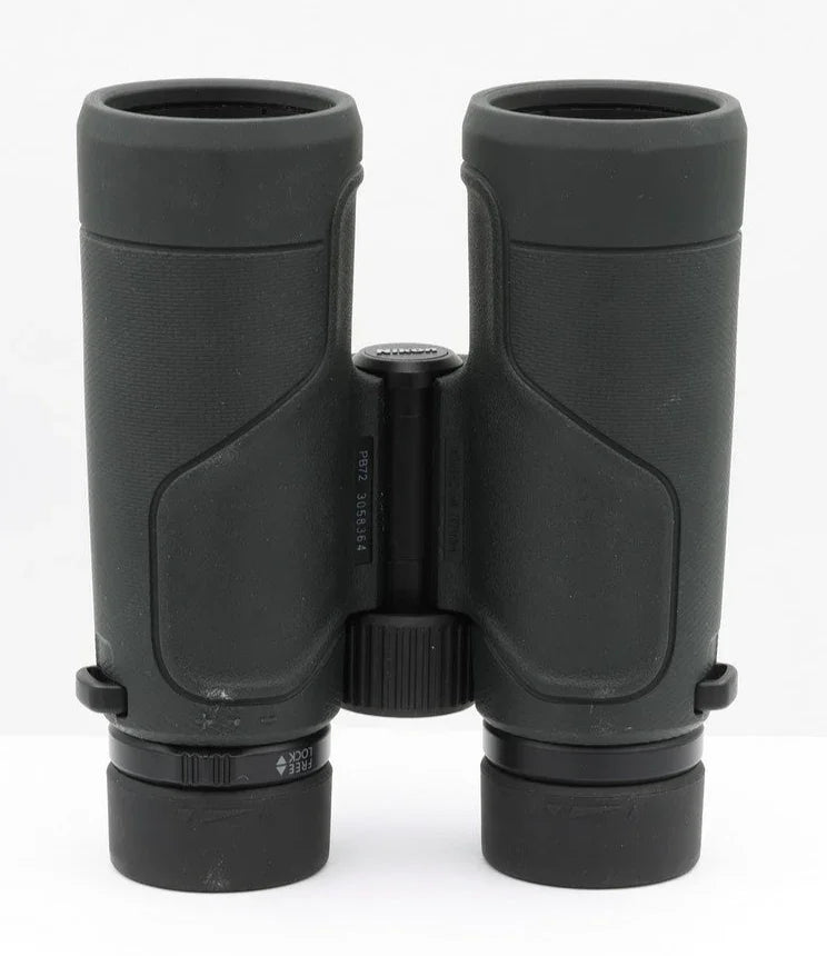 * DEMO * Nikon PROSTAFF P7 10x42 Binoculars at PROCAM | procam.com
