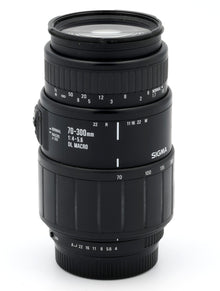 * USED * Sigma 70-300mm f/4-5.6 DL Macro Lens (K-mount)