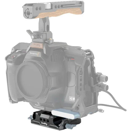 SmallRig Universal Camera Baseplate with 15mm LWS Rod Clamp at PROCAM | procam.com