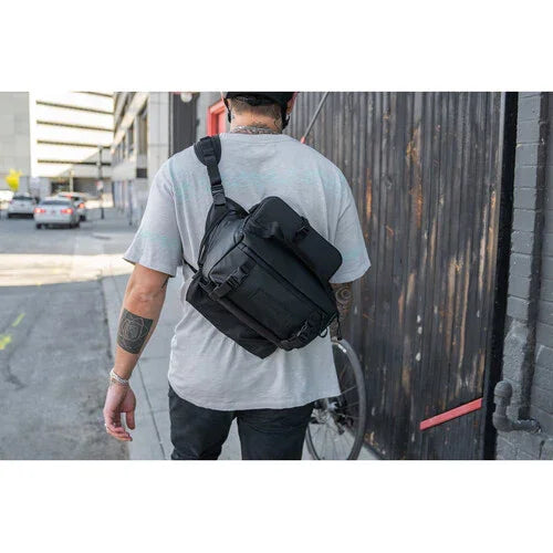 WANDRD ROGUE 6L Sling (Wasatch Green) at PROCAM | procam.com