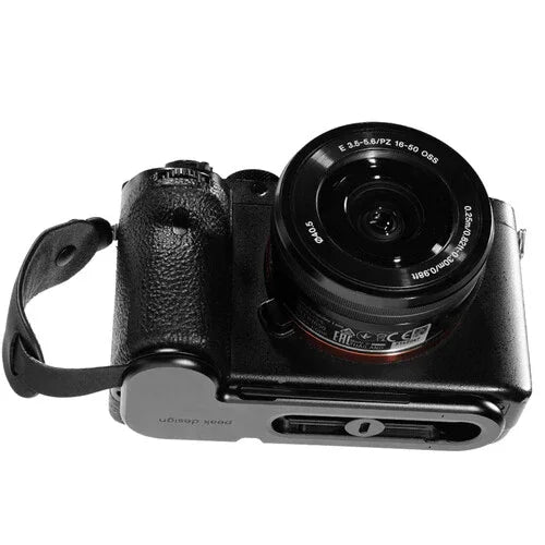Peak Design Micro Clutch Strap (L-Plate) at PROCAM | procam.com