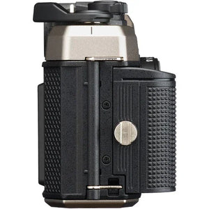 Pentax 17 Film Camera at PROCAM | procam.com