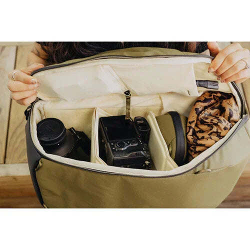 Peak Design Everyday Backpack Zip v3 (20L, Kelp) at PROCAM | procam.com