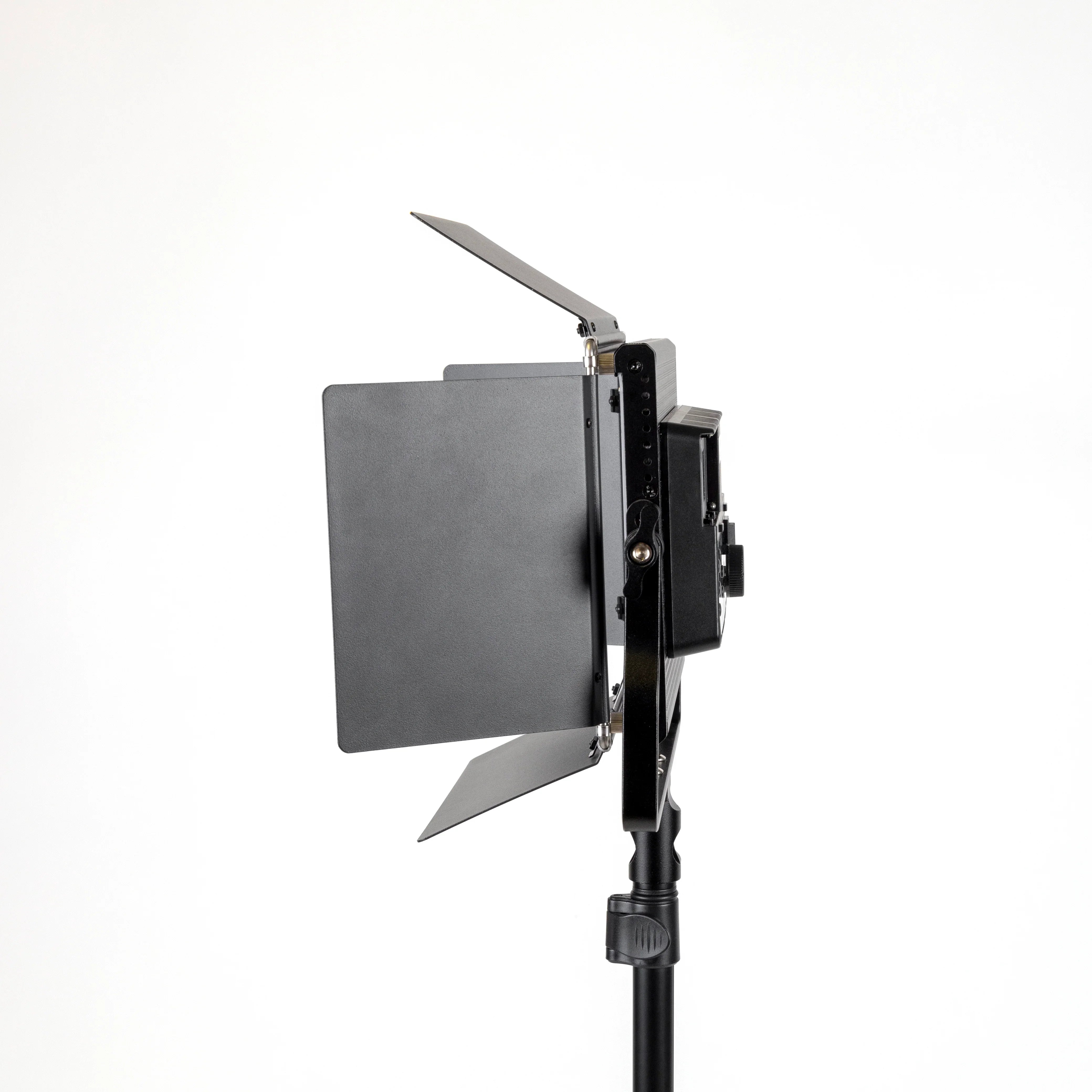 ProMaster Chroma CL68 RGBWW LED 2-Light Transport Kit - 6x8" at PROCAM | procam.com
