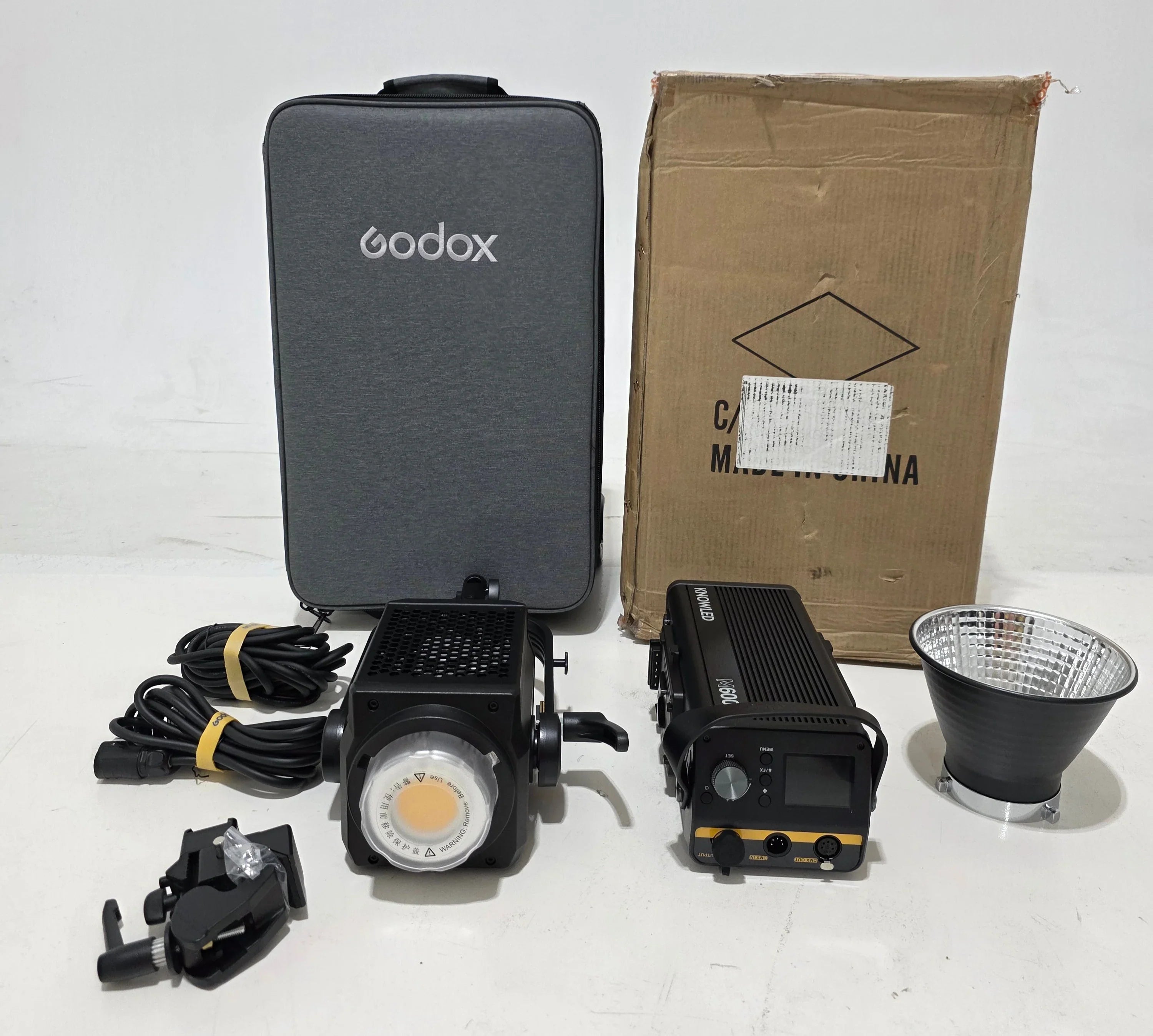 * OPEN BOX GOOD * Godox Knowled M600D Daylight LED Light at PROCAM | procam.com