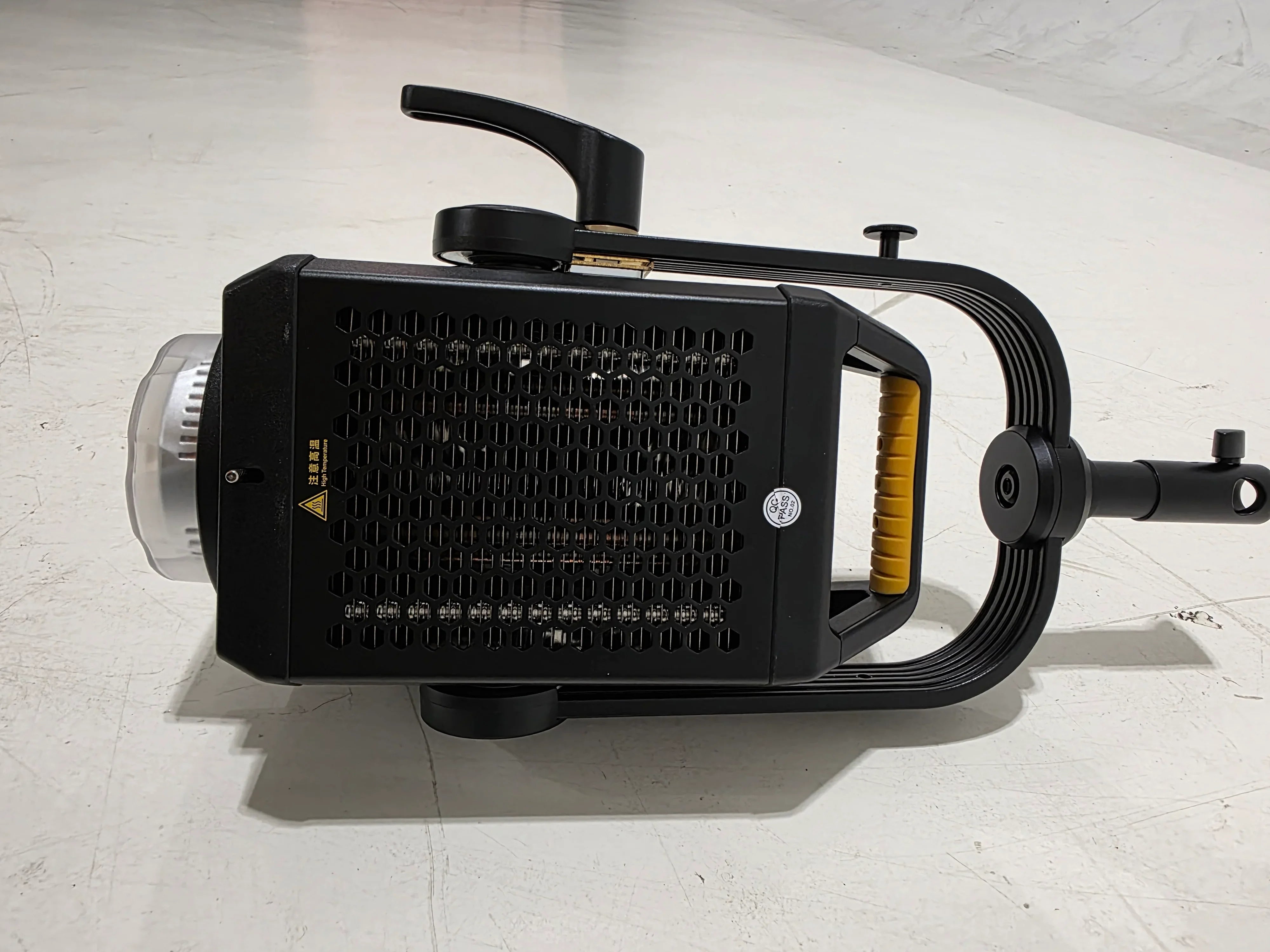 * OPEN BOX GOOD * Godox Knowled M600D Daylight LED Light at PROCAM | procam.com