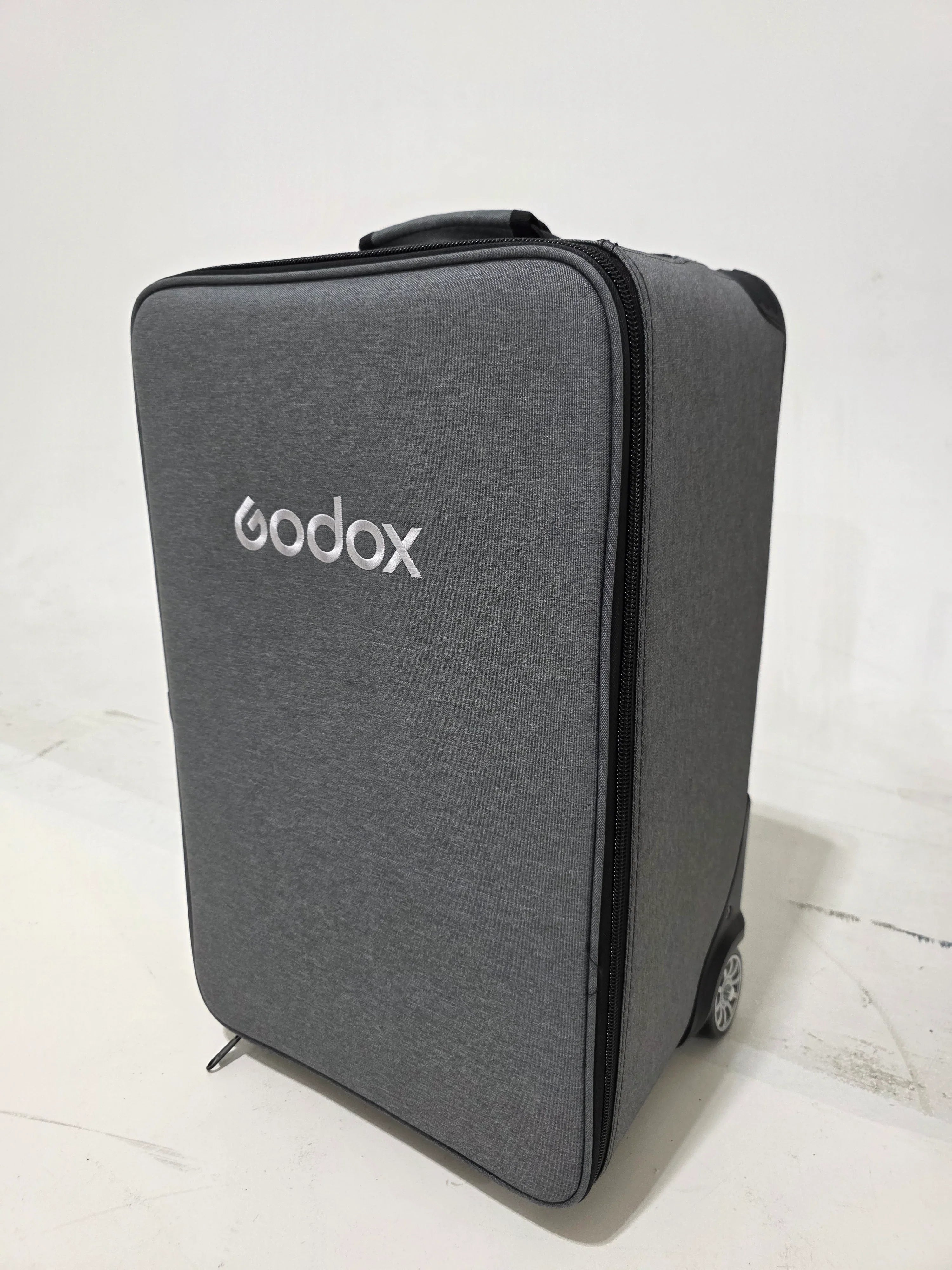 * OPEN BOX GOOD * Godox Knowled M600D Daylight LED Light at PROCAM | procam.com