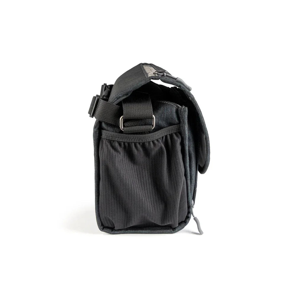 ProMaster Blue Ridge 2.0 Shoulder Bag - Large (5.8L Deep Blue) at PROCAM | procam.com