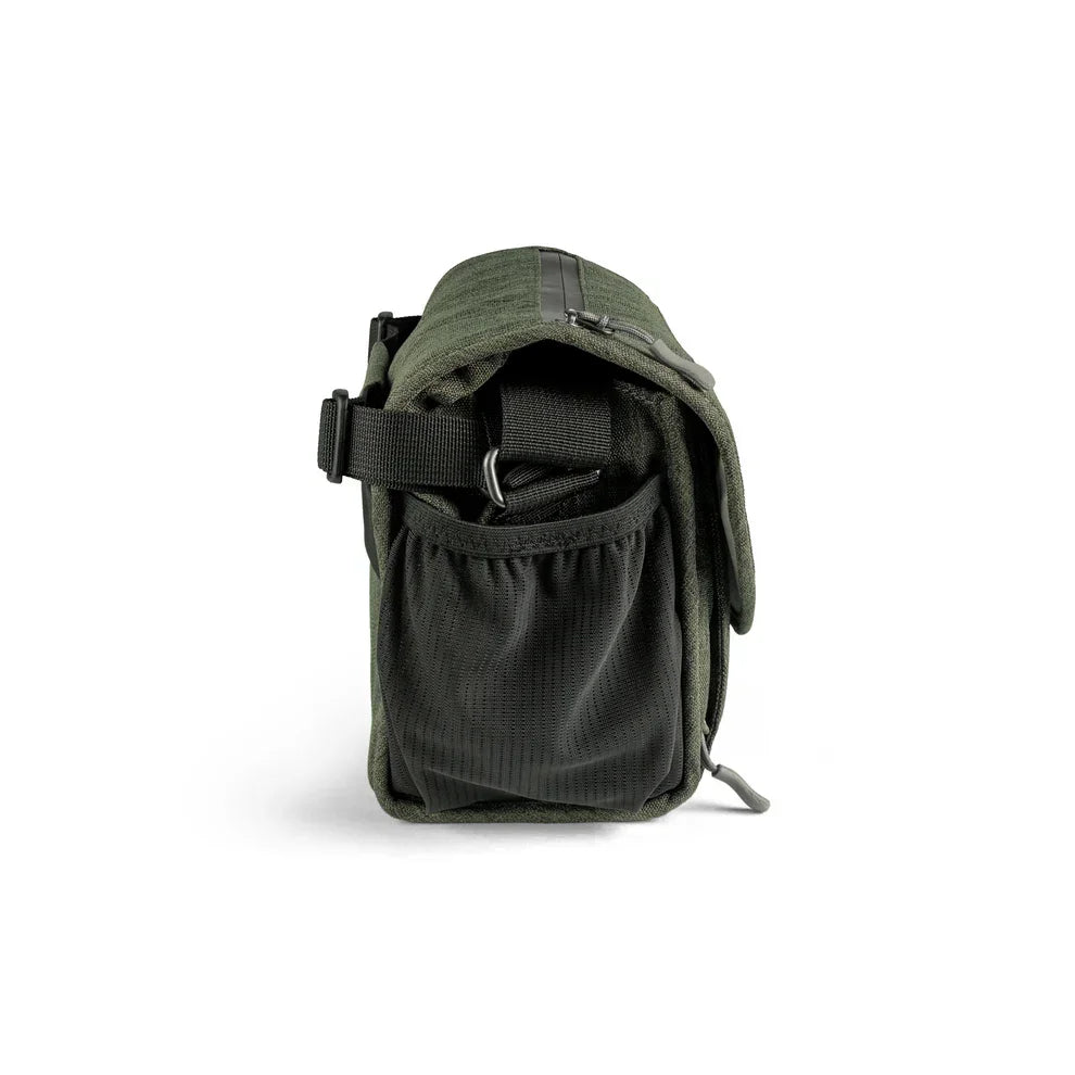ProMaster Blue Ridge 2.0 Shoulder Bag - Medium (4.6L Green) at PROCAM | procam.com