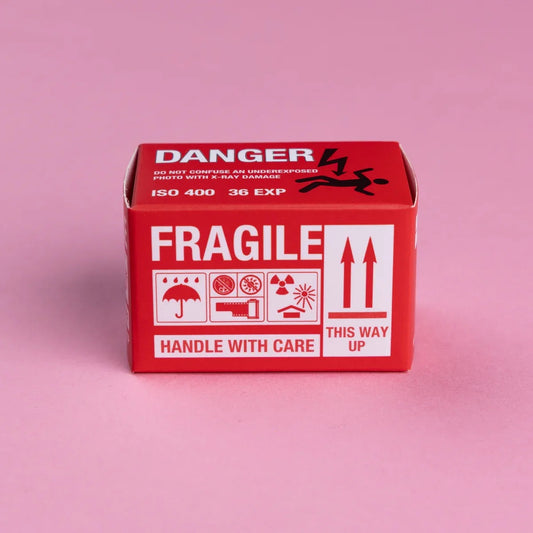 Mr. Negative Fragile 400 Color Negative Film (35mm Roll Film, 36 Exposures)