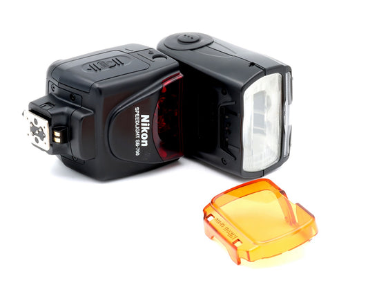 * USED * Nikon Speedlight SB-700 Flash