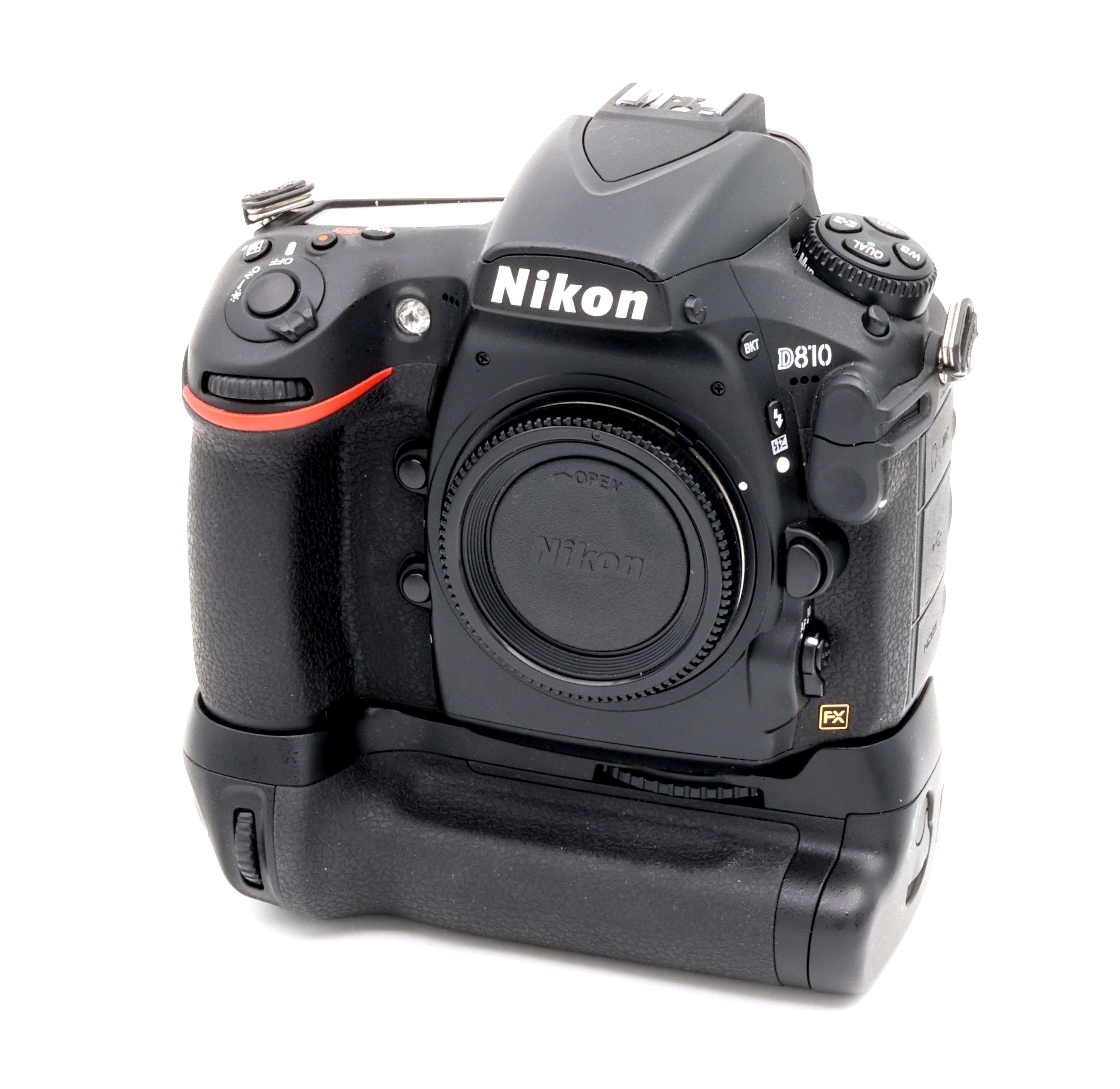 USED * Nikon D810 Digital SLR Camera SHUTTER 35739 w/ Nikon MB-D12