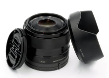 * USED * Sony E 35mm f/1.8 OSS Lens (E-mount)