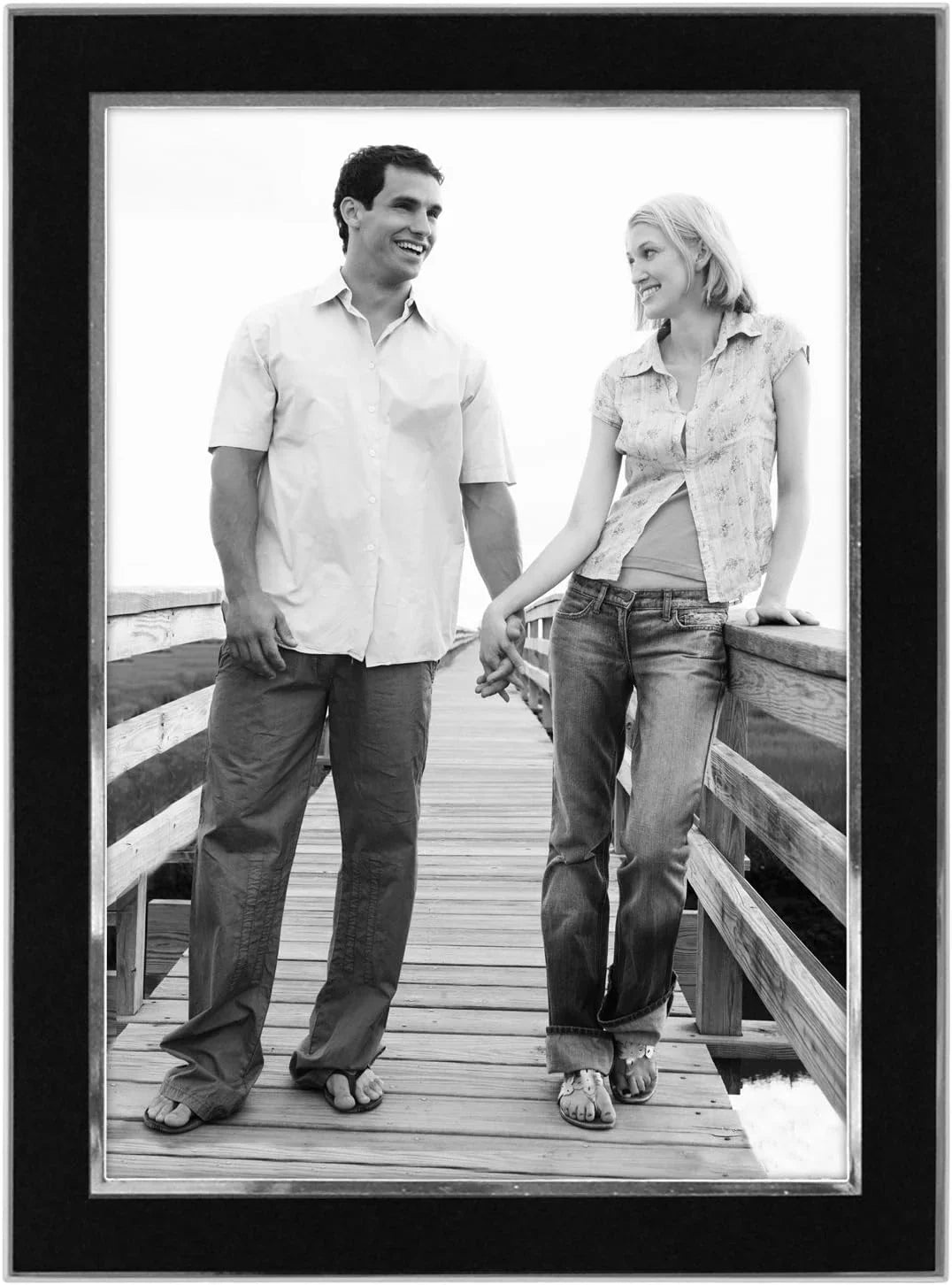 Malden Sleek Black 5X7 Frame at PROCAM | procam.com