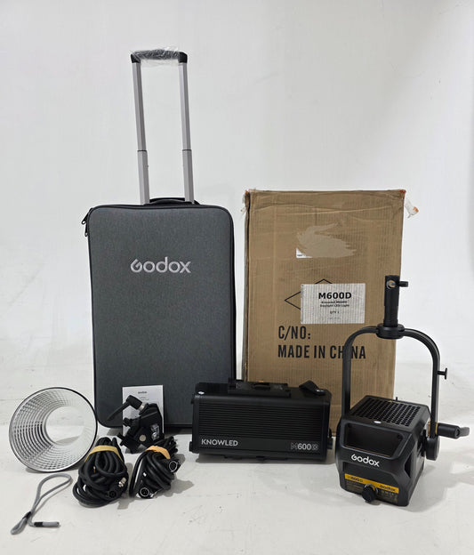 * OPEN BOX GOOD * Godox Knowled M600D Daylight LED Light