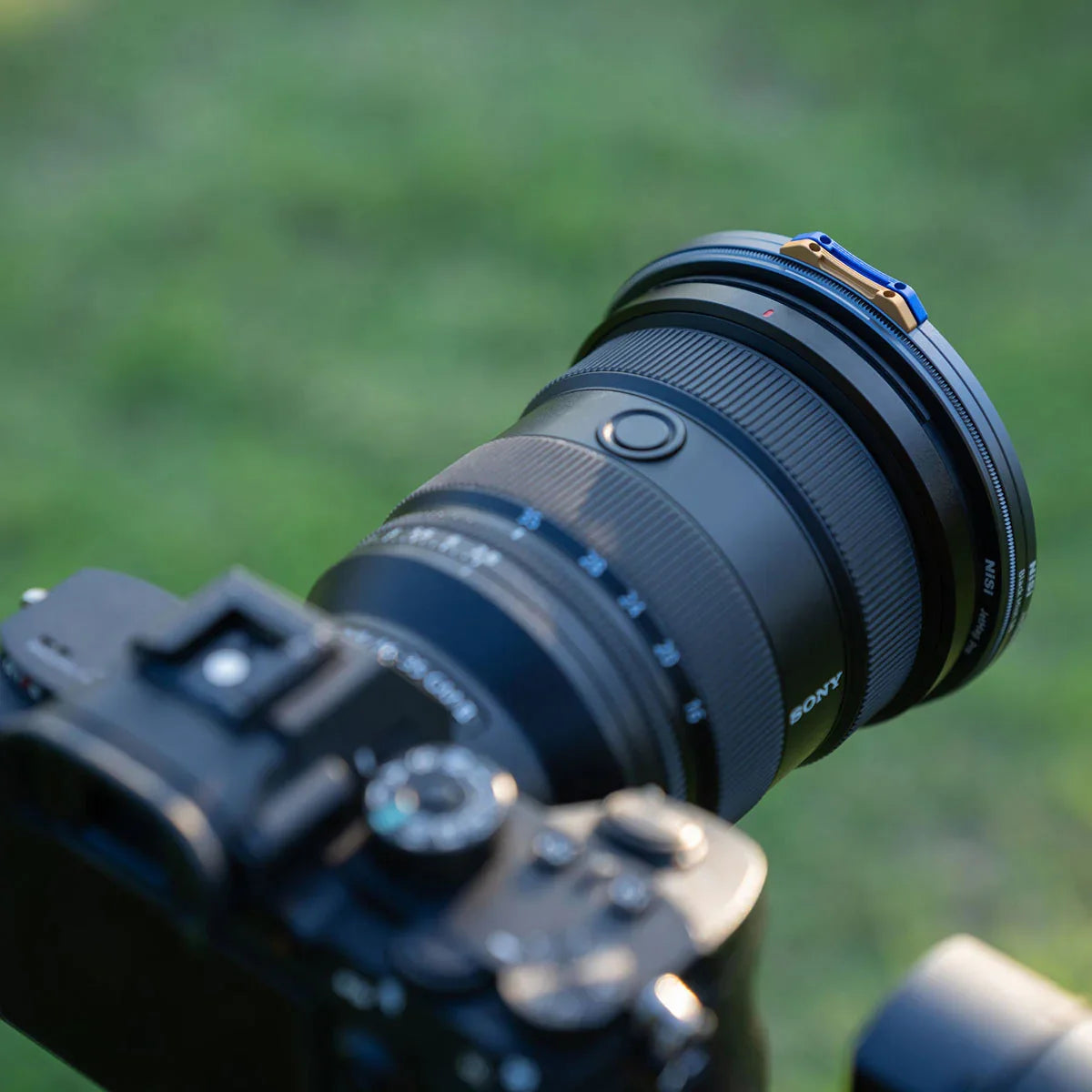 NiSi JetMag Pro 82MAG Black Mist Filter (82mm, Grade 1/8) at PROCAM | procam.com