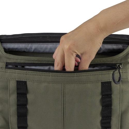 ProMaster Jasper 2.0 Satchel - Small 4L (Green) at PROCAM | procam.com