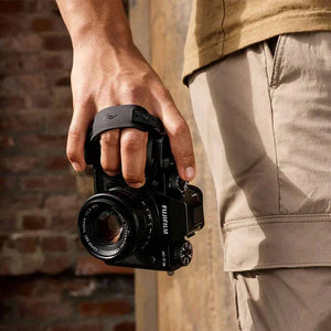 Peak Design Micro Clutch Strap (L-Plate) at PROCAM | procam.com