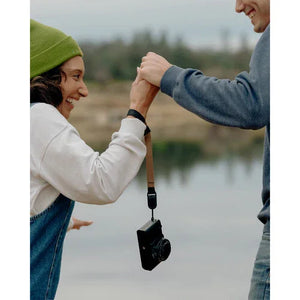 Peak Design Cuff Wrist Strap (Coyote) at PROCAM | procam.com