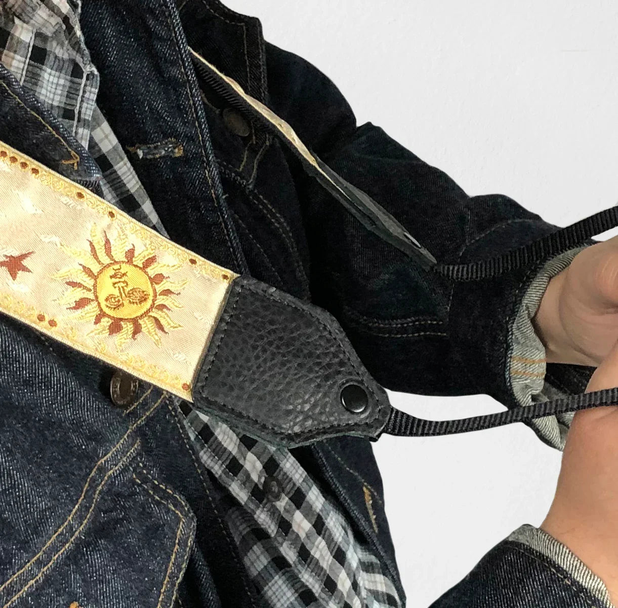 Perri's Leathers Ltd. 2" Jacquard Camera Strap (Gold Suns) at PROCAM | procam.com