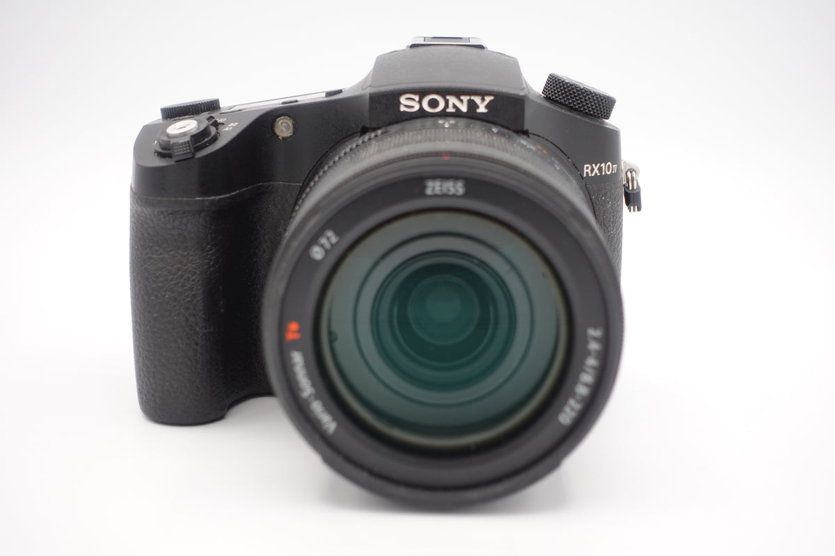 *USED* Sony Cyber-shot DSC-RX10 IV Digital Camera