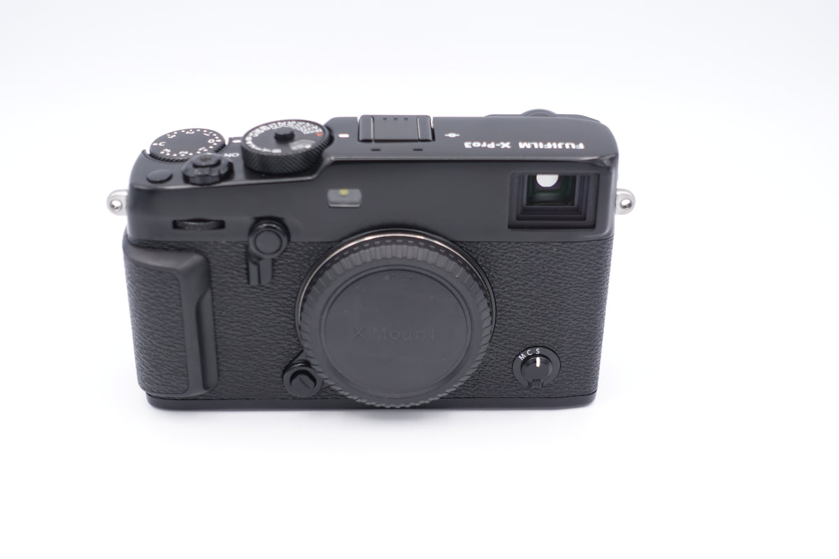 * USED * Fujifilm X-Pro3 Mirrorless Digital Camera Body SHUTTER 2,351