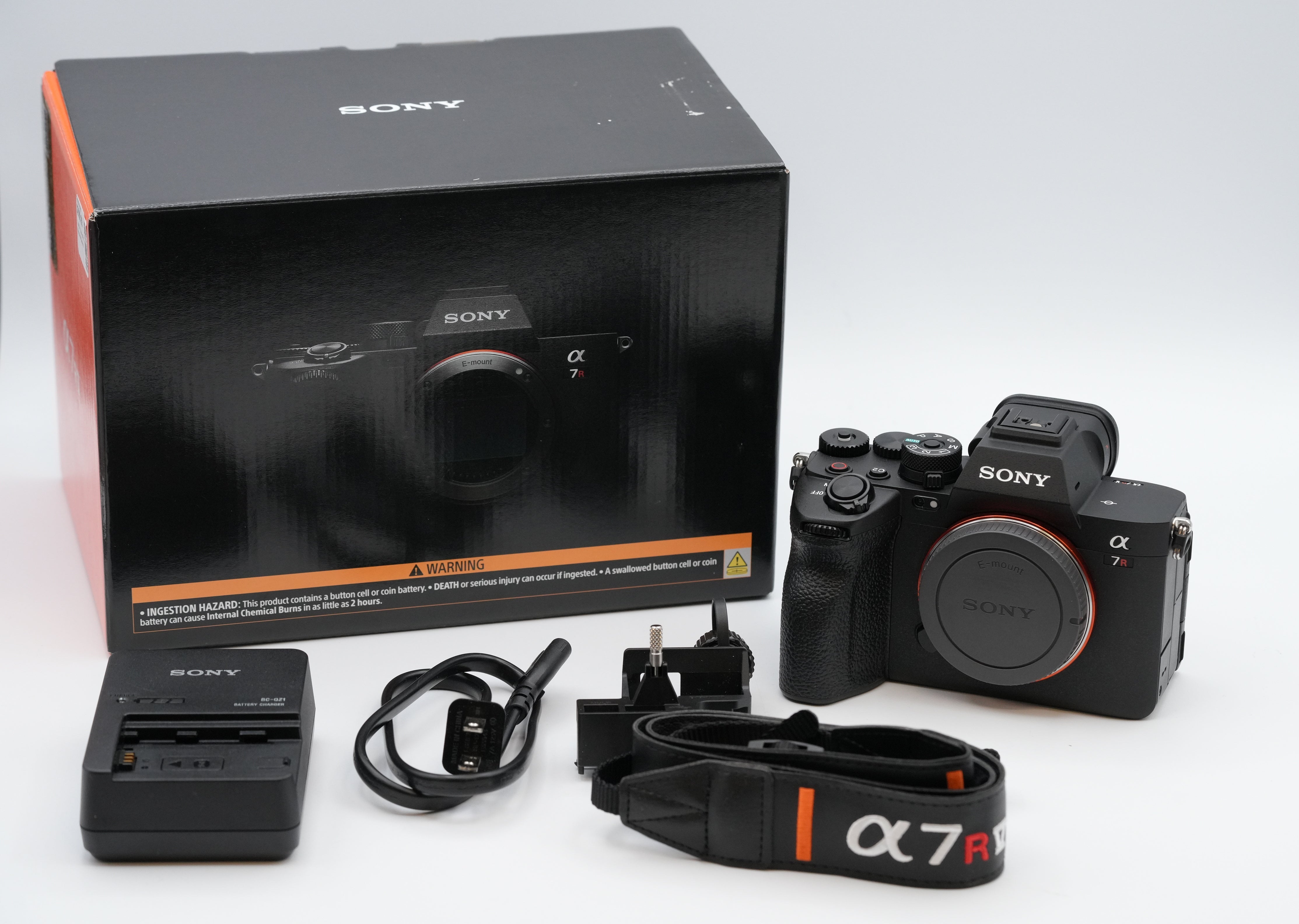 * USED * Sony a7R V Mirrorless Camera