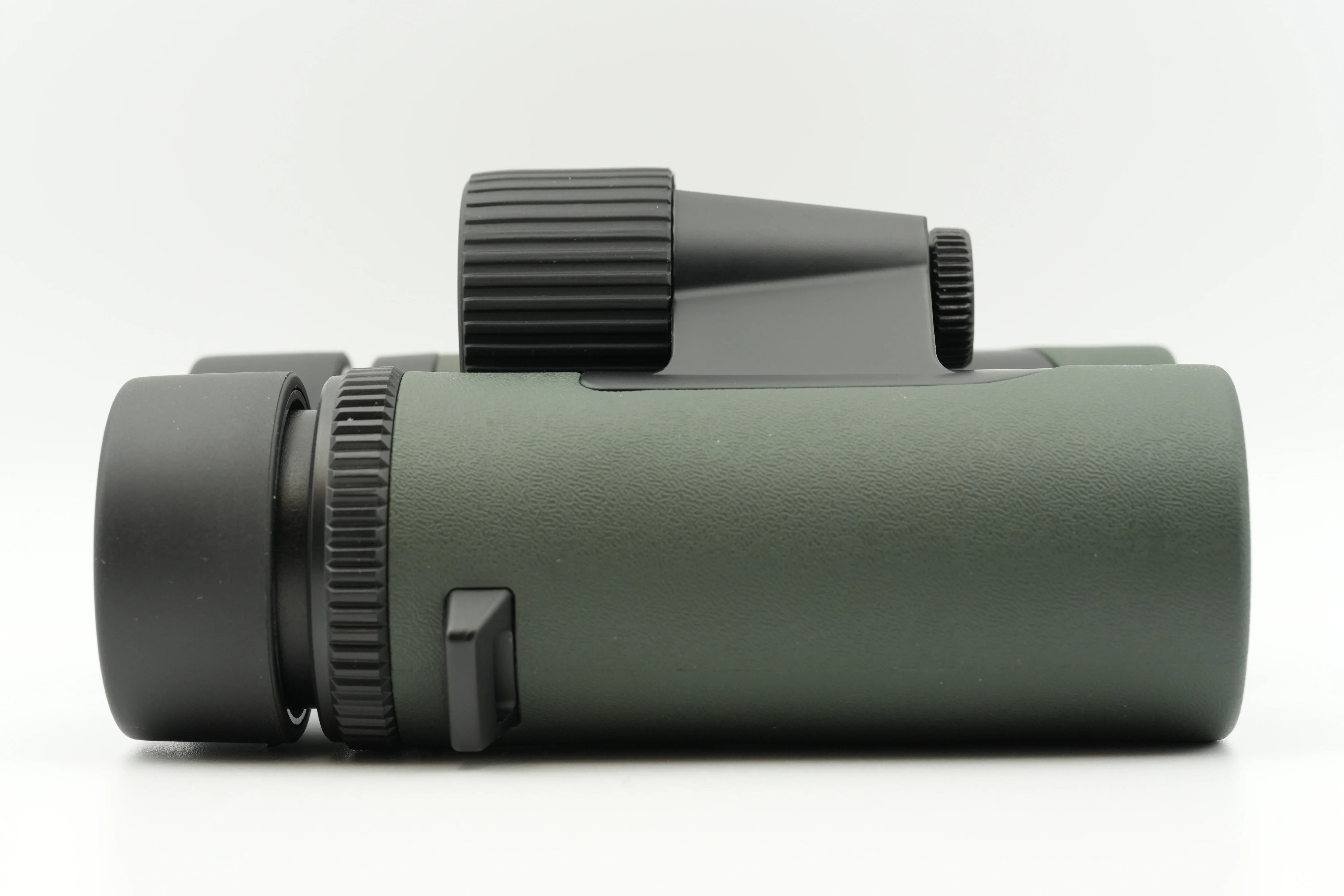 * DEMO * Hawke Sport Optics 8x32 Vantage Binoculars (Green) at PROCAM | procam.com