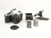 * USED * Olympus OM-D E-M5 Mirrorless Camera with Lumix 20mm f/1.7 ASPH G Lens (Micro-Four-Thirds)