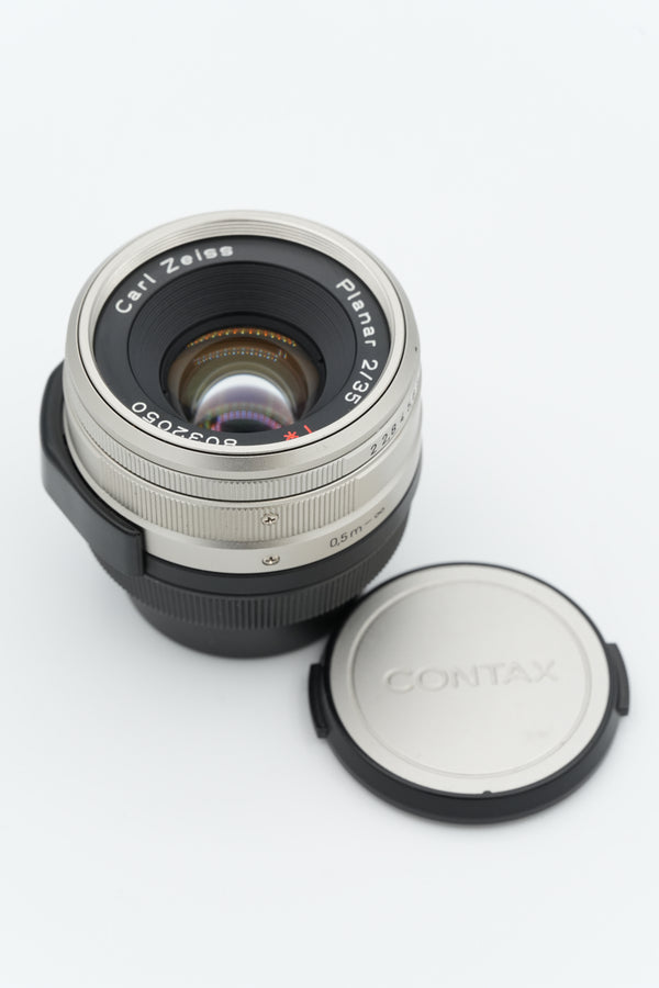 * USED * Contax Carl Zeiss Planar T* 35mm f/2 Lens for Contax G1/G2