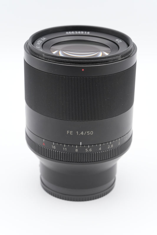 * USED * Sony Zeiss Planar T* FE 50mm F1.4 ZA Lens