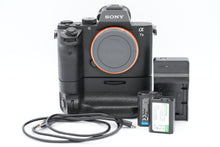 * USED * Sony a7 II Mirrorless Camera with VG-C2EM Battery Grip
