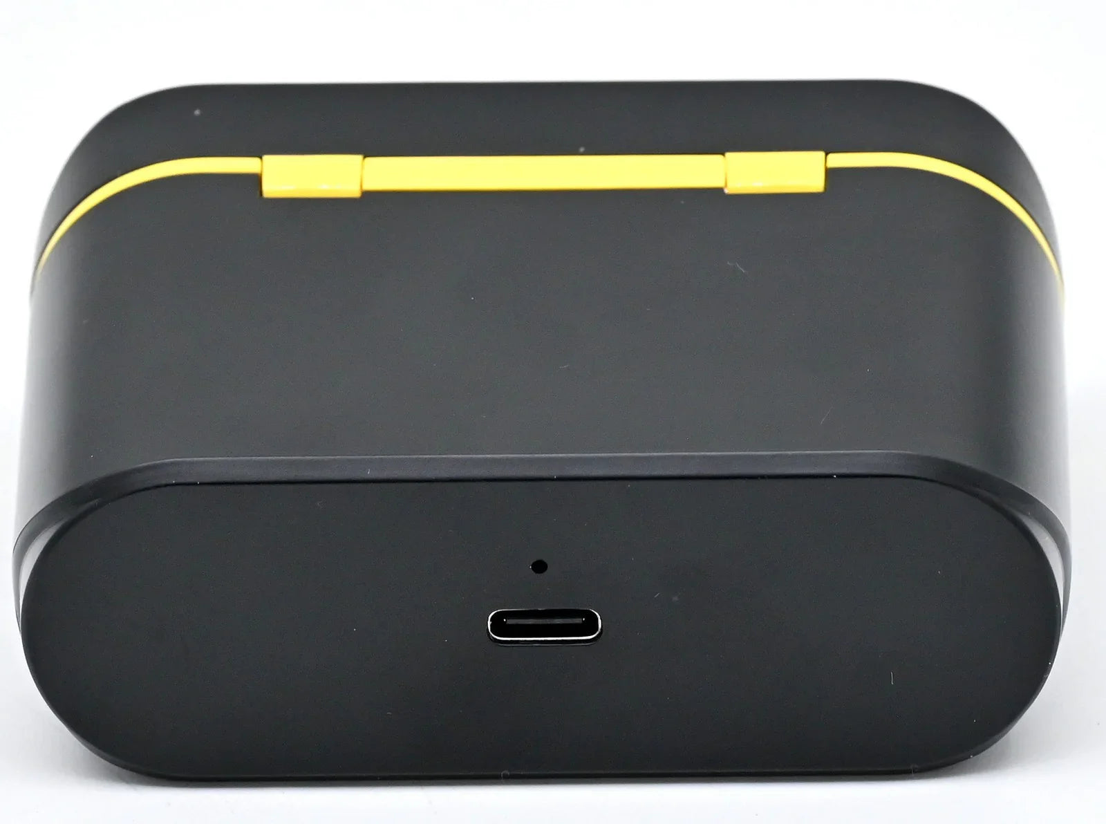 * OPEN BOX EXCELLENT * Hollyland LARK C1 DUO 2-Person Wireless Microphone System with Lightning Connector for iOS Devices (Black, 2.4 GHz) at PROCAM | procam.com